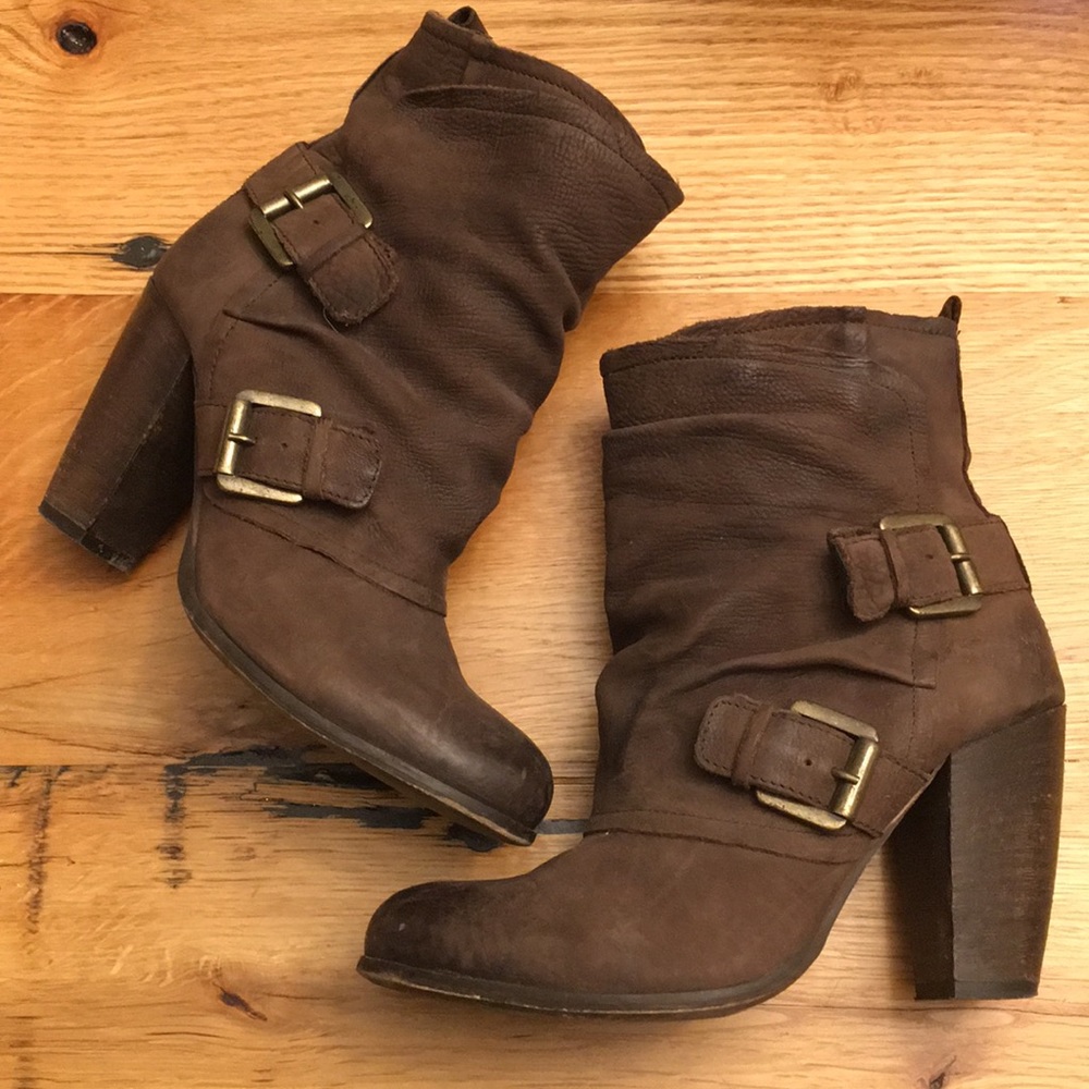 💯 Leather Boutique 9 Booties, size 8 - Picture 1 of 4